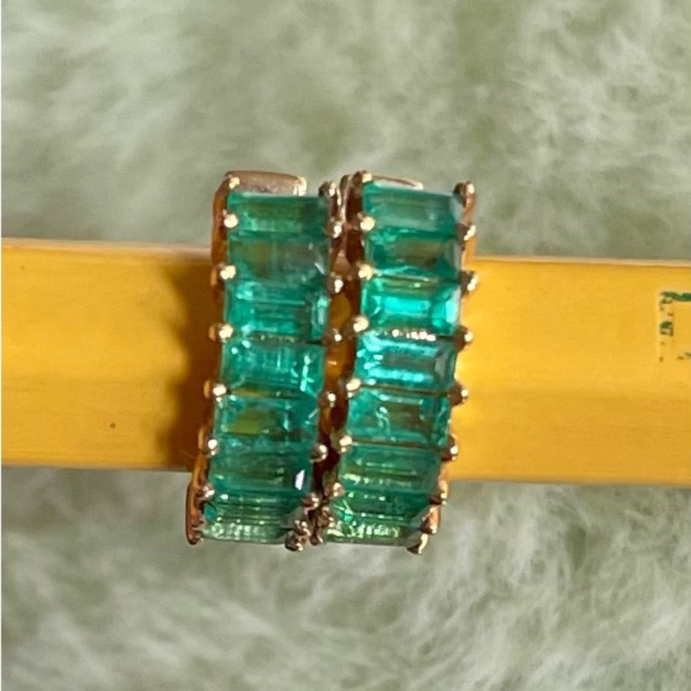 Green Emerald with 18K Yellow Gold  Earrings
